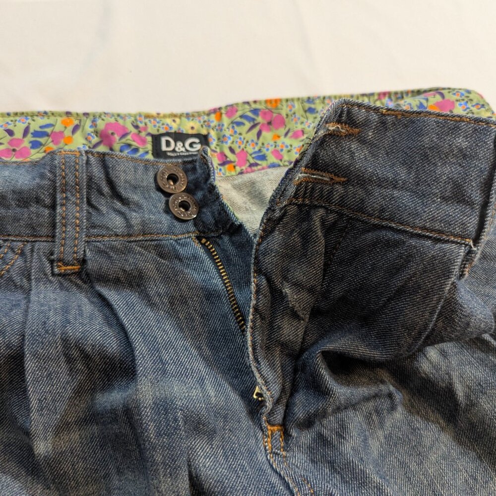 Dolce & Gabbana Denim Capris Size *26 (Size 2-4 according to AI) - Picture 10 of 16